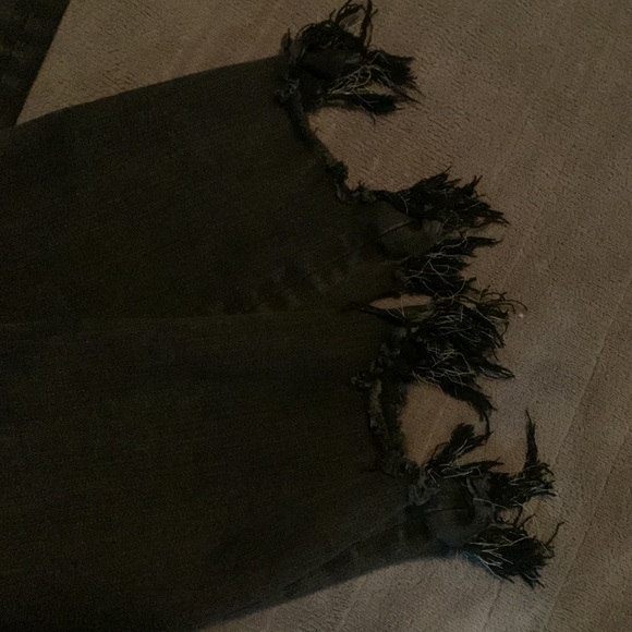 Abercrombie black high rise ankle jeans size 28/6R - Picture 4 of 4